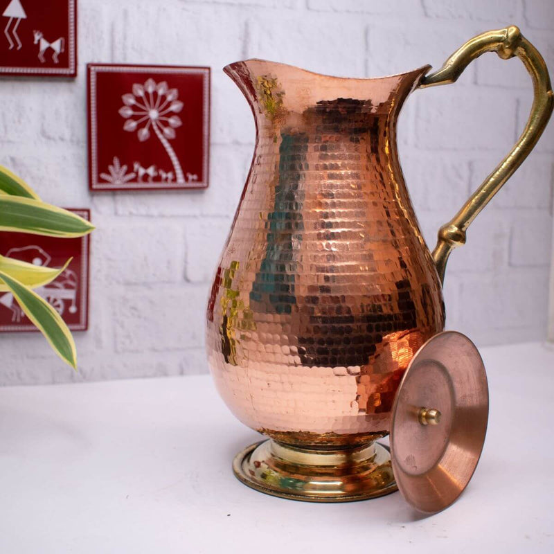 Copper Water Curved Jug: Traditional Design ‰ÛÒ Copper Water Jug