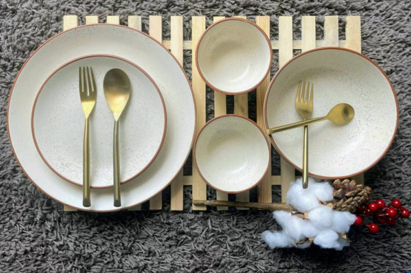 The Crema Ceramic Dinnerware Set