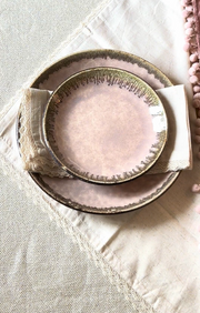 The Roseate Ceramic Dinnerware Set For 6