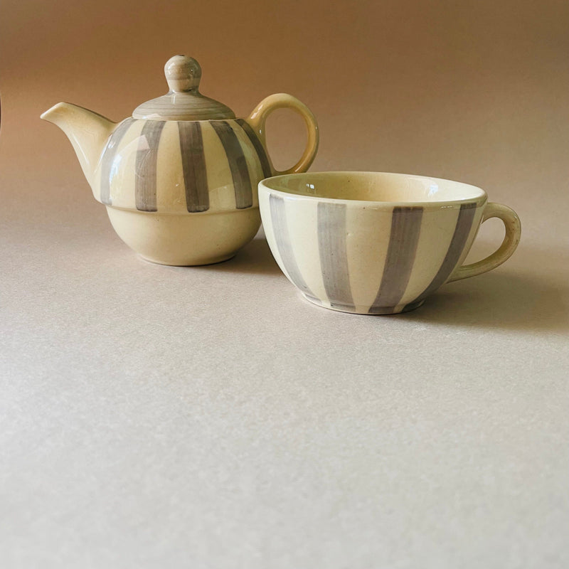 Grey White Tee Pot Set