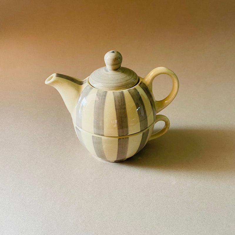 Grey White Tee Pot Set