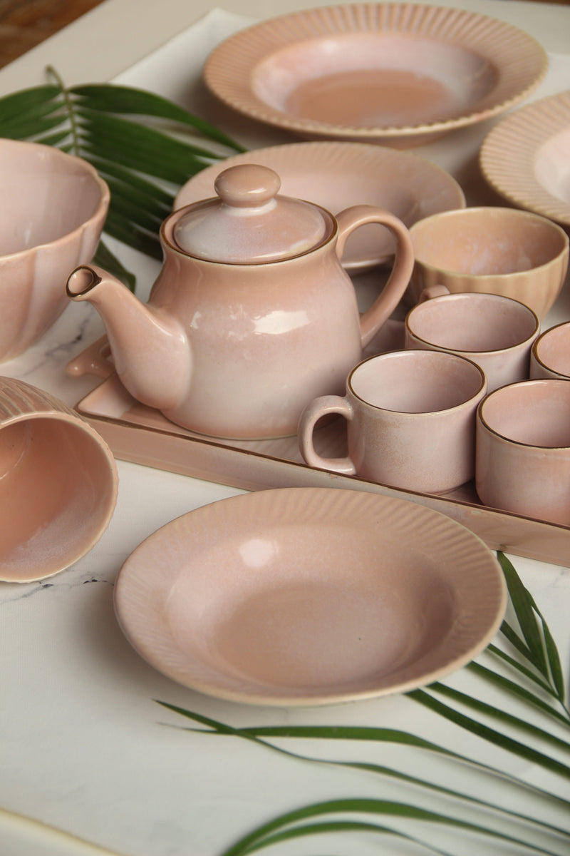The Pinkeey Ceramic Tableware Collection