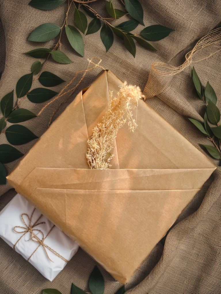 ekatrahandmade-thoughtful-hamper-green-chevron