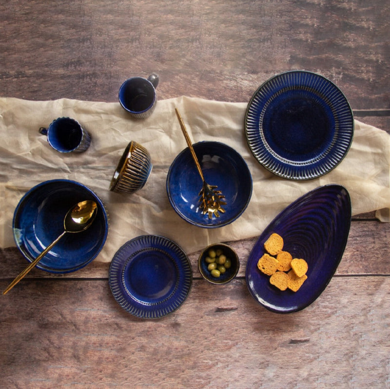 The Cascade Ceramic Dinnerware Set For 6