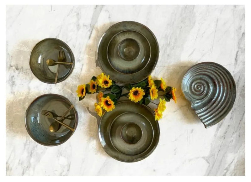 The Viridis Ceramic Dinnerware Set For 1