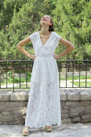 lace-v-neck-maxi-dress-lace-crochet-4