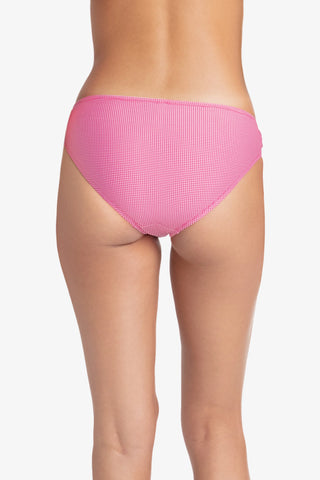 shell-hipster-pink-gingham-6