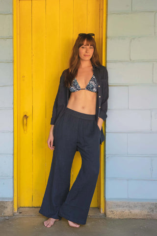island-shirt-navy-island-pant-navy-string-bikini-madagascar-5